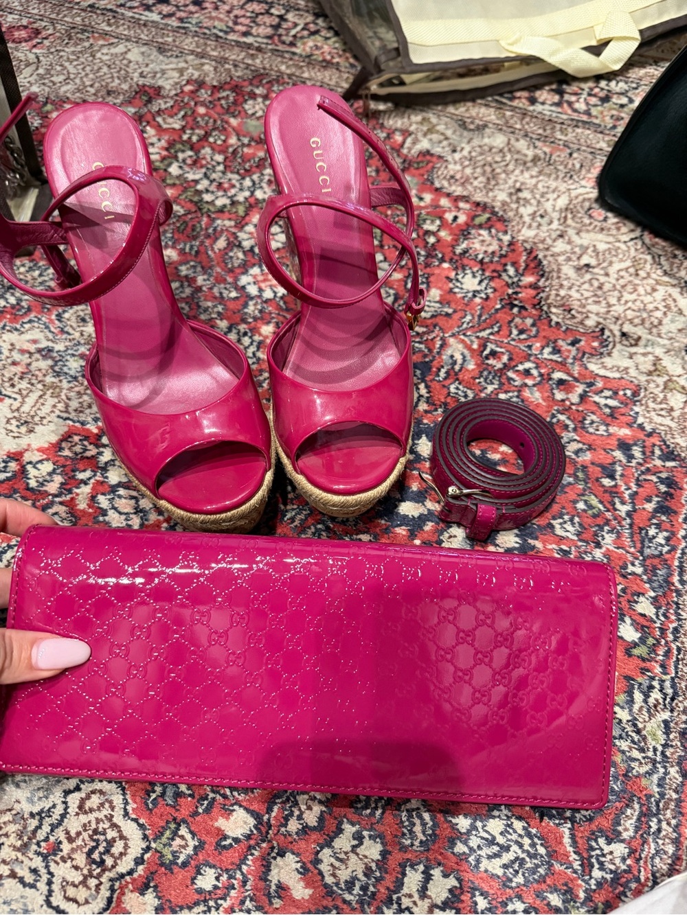 Gucci Fuchsia Patent Leather Clutch - Picture 6 of 8